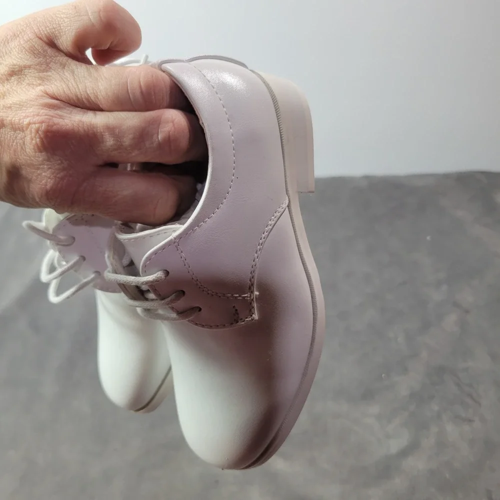 Tip Top classic white